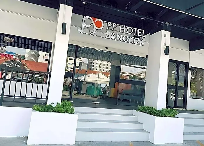 Hotel The Ram 4*
